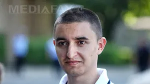 Recompensă de 1.800 de euro pentru unul dintre studenţii care l-au imobilizat pe atacatorul din Iaşi