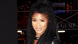 Cântăreaţa Simone Battle a murit la vârsta de 25 de ani. Artista s-ar fi sinucis