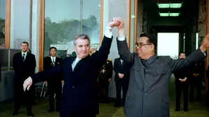 Imagini cu Nicolae Ceauşescu, în cel mai recent videoclip al unei formaţii britanice celebre | VIDEO