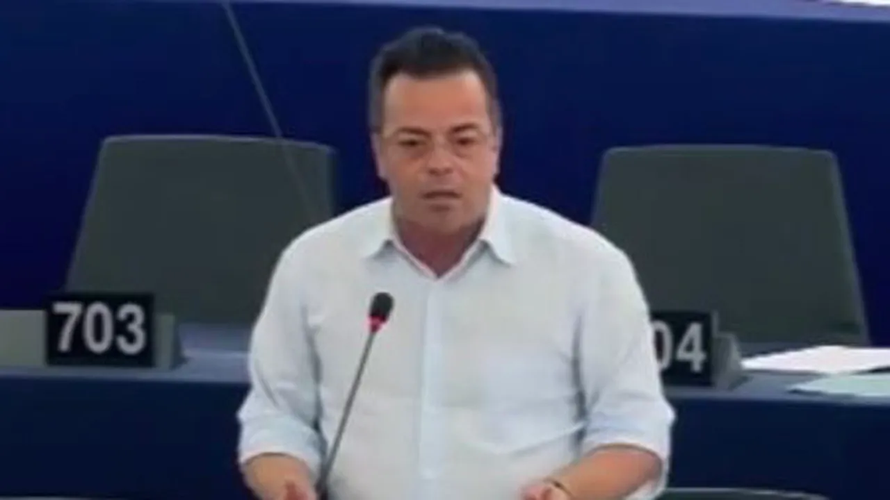 Un eurodeputat italian a comparat euro cu 