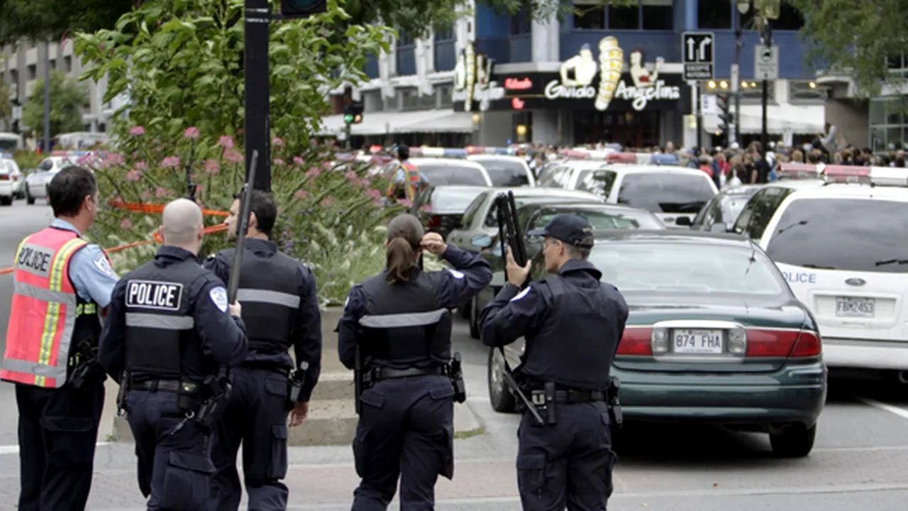 Poliţiştii din Montreal, de închiriat