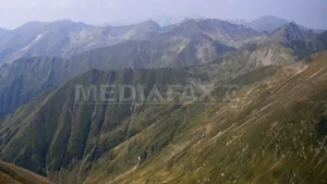 O turistă italiancă a fost salvată din Munţii Făgăraş 