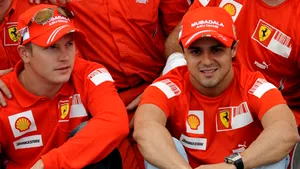 Raikkonen şi Massa rămân la Ferrari