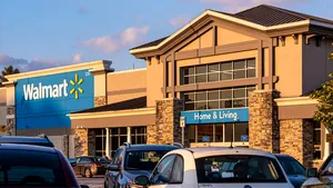 Walmart renunţă la roboţii de la raft, dar îi păstrează pe cei de la curăţenie