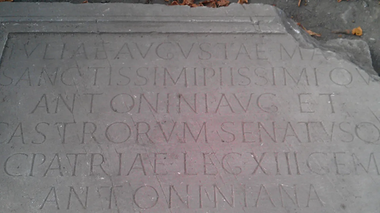 Descoperiri spectaculoase arheologice care oferă informaţii noi despre castrul Legiunii a XIII-a Gemina