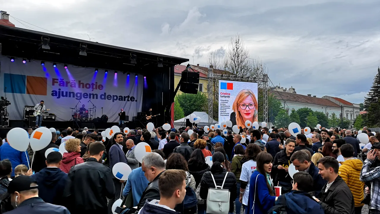 Atacuri la adresa PSD, lansate la Cluj, la primul miting electoral al Alianţei USR-PLUS | VIDEO