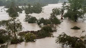 Bilanţul inundaţiilor din Texas urcă la 51 de morţi. Zeci de persoane sunt încă dispărute