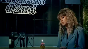 Dominique, cea mai tânără artistă HaHaHa Production, lansează „Bun de nimic”