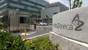 COVID-19: Vaccinul dezvoltat de Universitatea Oxford şi AstraZeneca are un răspuns imunitar „încurajator” la adulţii din toate grupele de vârstă