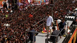 India. Anchetă după busculada de la un miting al actorului-politician Vijay, soldată cu 39 de morți