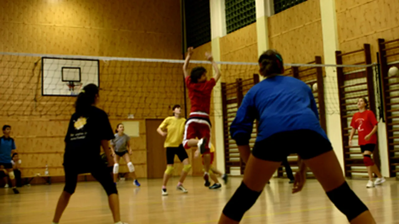 Proiect pentru dublarea orelor de sport în licee, propus spre implementare