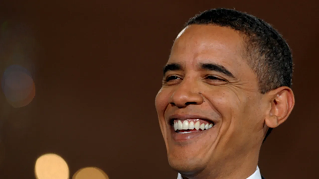 Planul de relansare promulgat de Obama a creat 30.000 de locuri de muncă