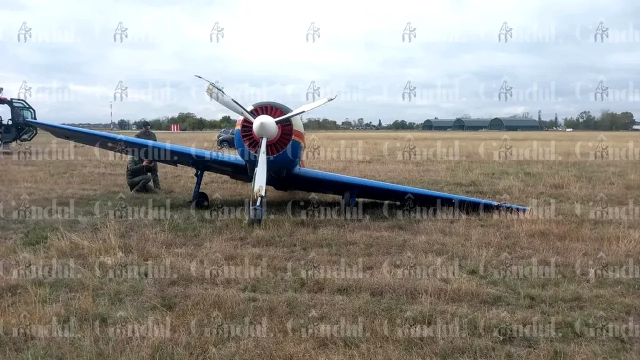 Un avion militar de antrenament a fost la un pas de prăbușire. Șeful Statului Major al Forțelor Aeriene a dispus o anchetă