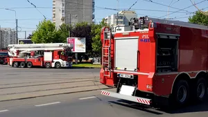 Incendiu într-un apartament din Sectorul 3 al Capitalei. Mai multe echipaje ISU au intervenit