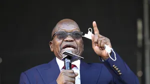 Africa de Sud: Fostul preşedinte Jacob Zuma s-a predat, ca să-şi ispăşească pedeapsa cu închisoarea