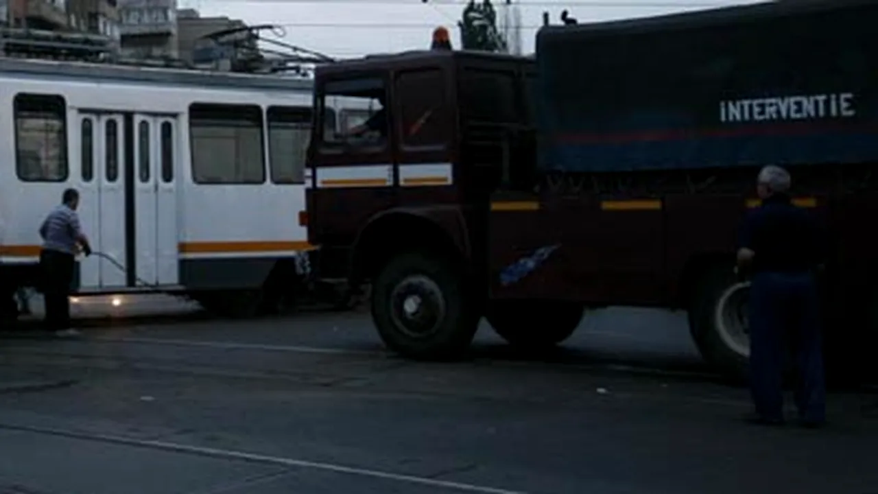 Un tramvai a deraiat în Bucureşti