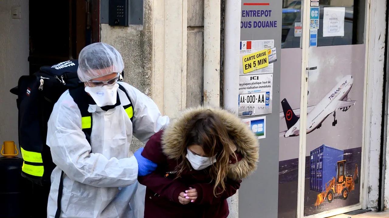Medic specialist francez: ”Trebuie să ne pregătim să trăim cu acest virus. Sfârşitul izolării nu va fi sfârşitul pandemiei”