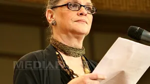 BIOGRAFIE: Irina Petrescu, frumuseţea clasică a filmului şi teatrului românesc