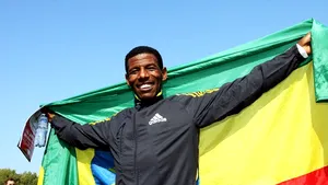 Atletul etiopian Haile Gebreselassie şi-a anunţat retragerea din activitate