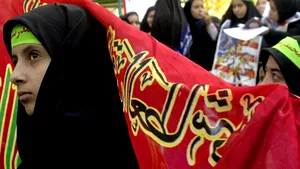 Manifestaţie antiamericană la Teheran, în faţa fostei ambasade a SUA - VIDEO