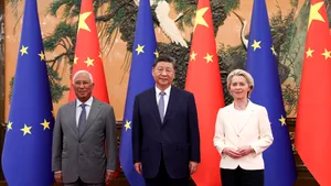 Von der Leyen: Relația comercială cu China a ajuns la „punct critic”. Deficit de un miliard de euro pe zi