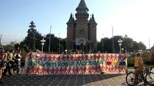 PROTESTE, în ţară, faţă de proiectul de la Roşia Montană - FOTO