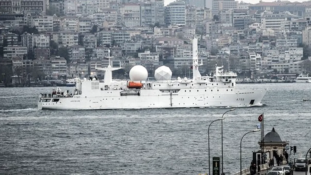 O navă militară franceză va ajunge în Marea Neagră peste câteva zile