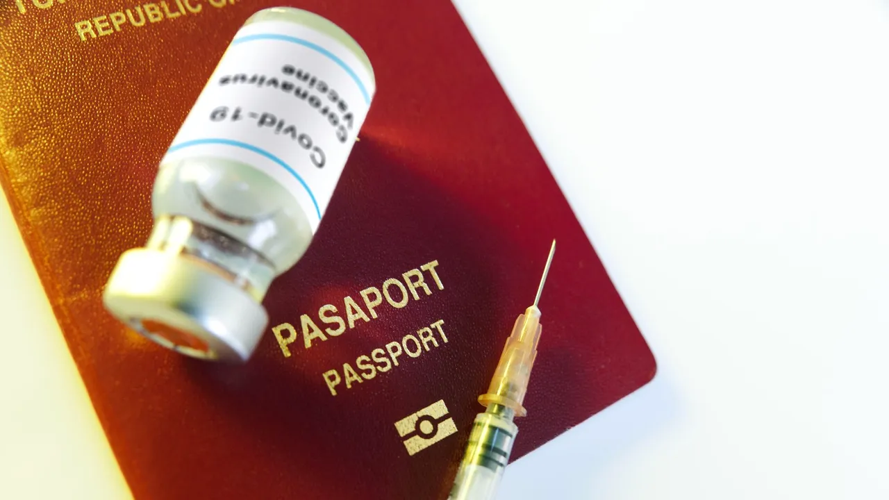 Ofertă turistică bizară: Excursie de 4 zile la New York cu o doză de vaccin inclusă. Cum s-a născut „turismul de vaccin”