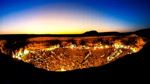 ”Porţile Iadului” pot fi vizitate în Turkmenistan. Sovieticii au descoperit locaţia întâmplător 