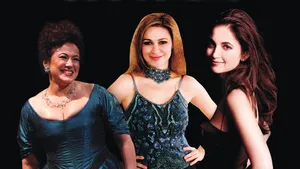 Ruxandra Donose, Teodora Gheorghiu şi Leontina Văduva, în turneu în România