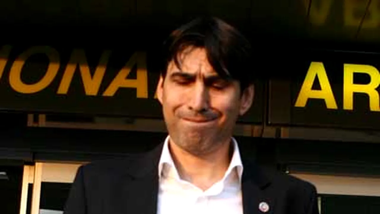 Cancan: Victor Piţurcă, filmat şi prins cum trişează la cazinou