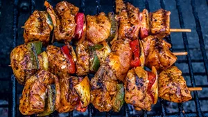 Dieta de slăbit pe bază de carne la grătar și legume nu funcționează? Un nutriționist are soluția care accelerează procesul de slăbire