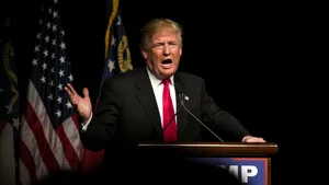 Donald Trump: Ambele tabere ale protestelor din Virginia au greşit