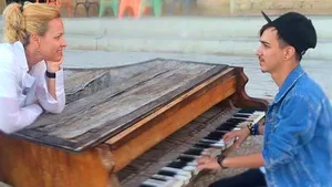 Anchetă la Teleorman, unde fiul lui Carmen Dan ar fi fost BĂTUT într-o discotecă/ Martor: „El a vrut să schimbe muzica la DJ, că nu i-a plăcut muzica”