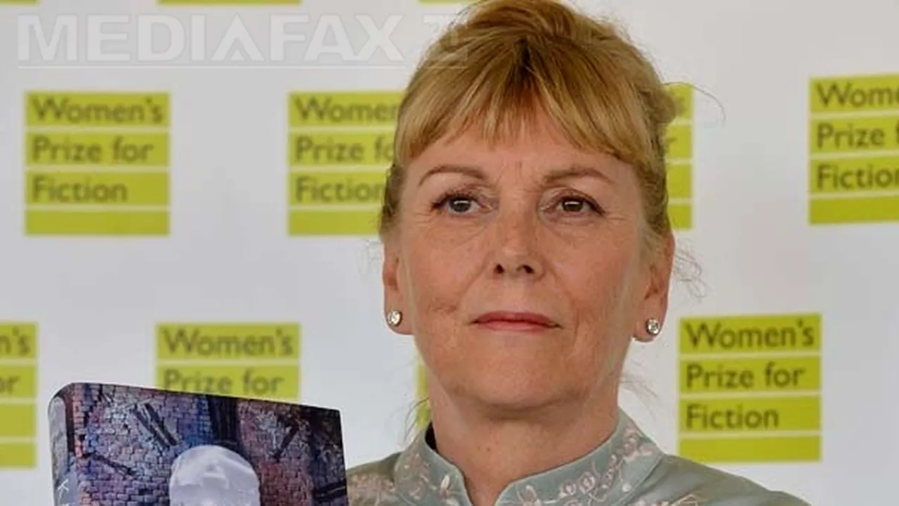 Care este cel mai bun roman din 2013. Scriitoarea Kate Atkinson, recompensată cu Costa Book Award