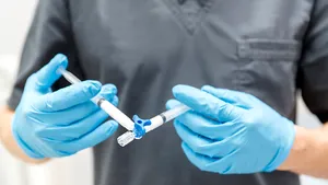 Încă o femeie a murit din cauza gripei. Numărul total de decese a ajuns la 69 / Pintea: Să sperăm că acest val de frig va aduce o scădere a trendului, deja există de săptămâna trecută o scădere