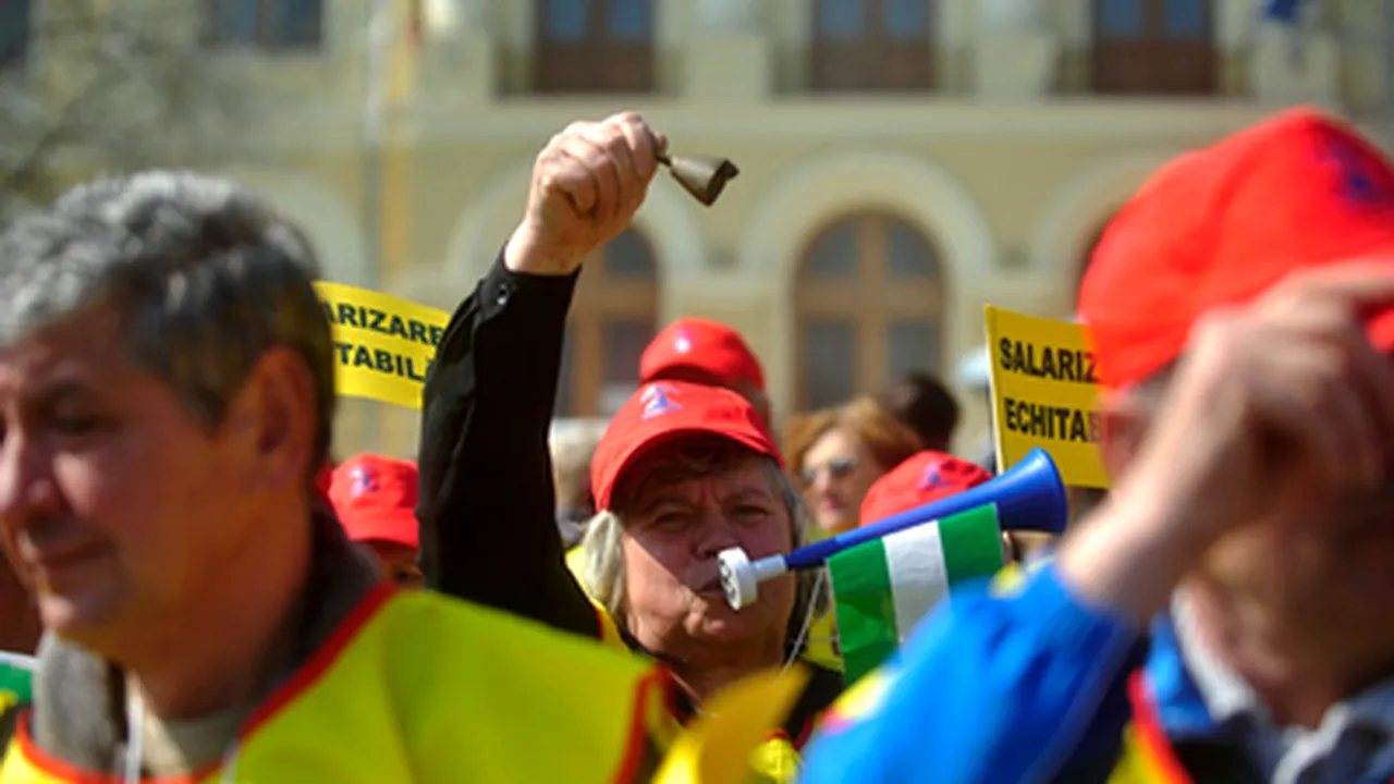 Romanian Education Unionists To Picket Parliament Starting Tuesday Over Education Bill