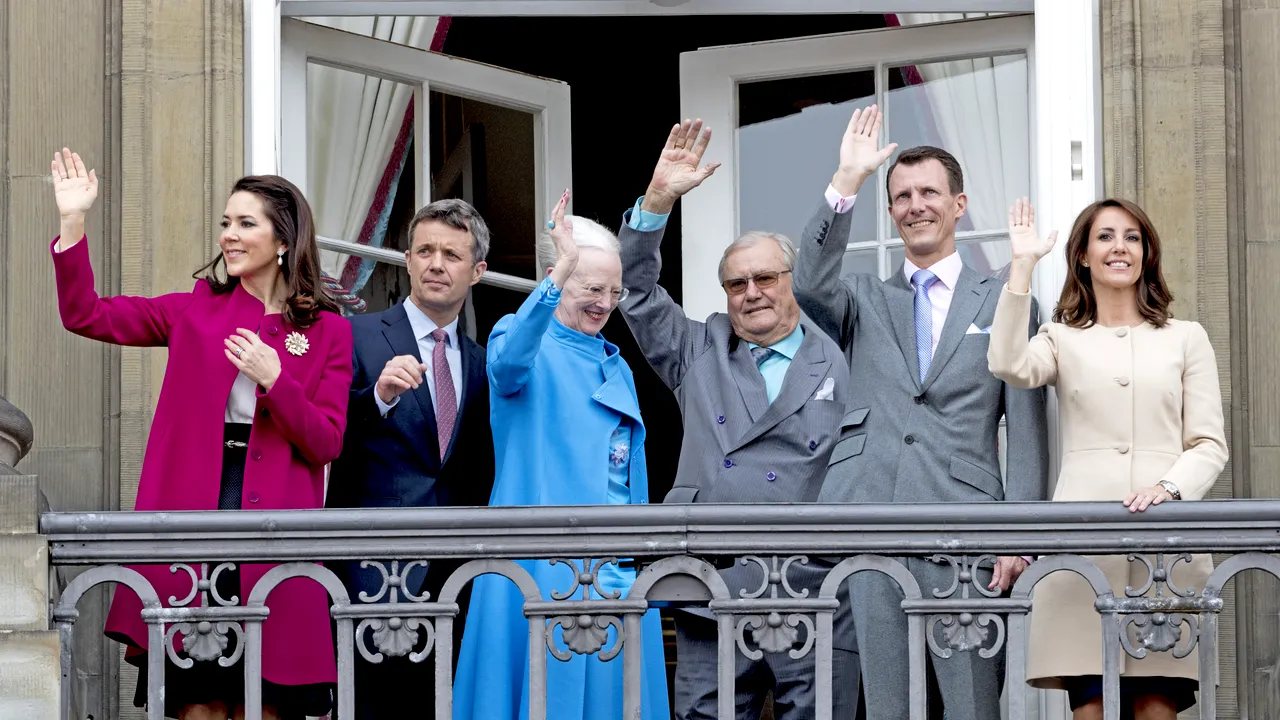 Margrethe a II-a a Danemarcei, ultima plimbare cu trăsura în Copenhaga în calitate de regină