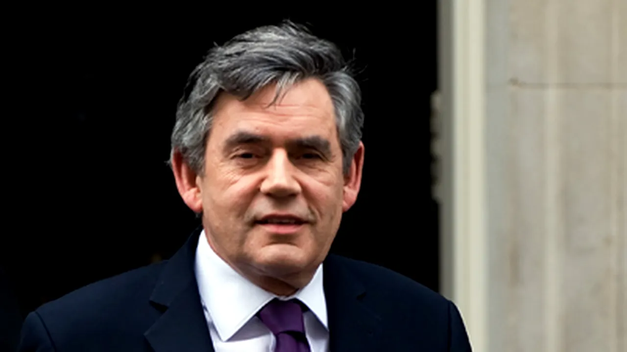 Brown: Marea Britanie se îndreaptă către ieşirea din recesiune
