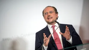 Schallenberg se deplasează în Iran, în contextul eforturilor UE de menţinere a Acordului atomic