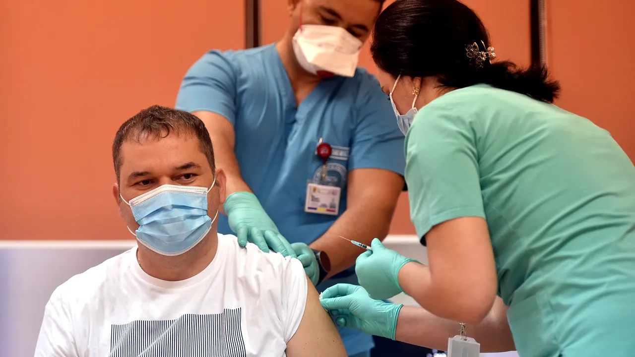 Vaccinarea va fi obligatorie. Ministrul Sănătăţii: „O vom înainta în procedură de urgenţă”