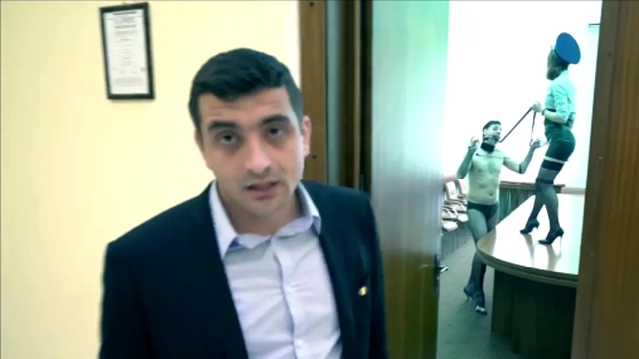 Candidat independent la europarlamentare: Scene controversate pentru un clip electoral, în incinta Primăriei din Iaşi | VIDEO
