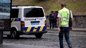 Zeci de ucrainieni protestează la Kiev faţă de rănirea unei activiste anticorupţie
