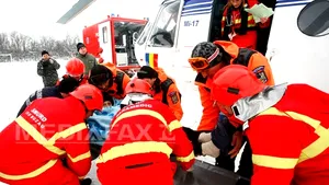 MAI: 40 de persoane în stare critică, salvate după intervenţii aeriene ale IGA