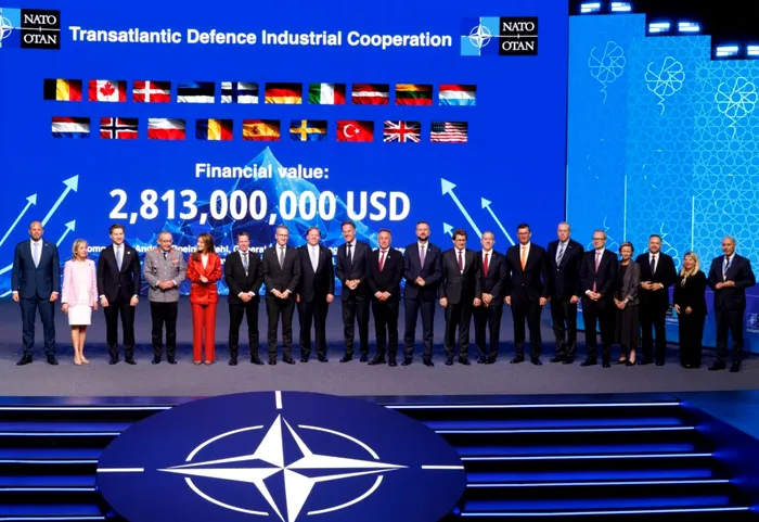 LIVE UPDATE Summitul NATO de la Ankara, ziua 1. Donald Trump critică liderii UE: „Italia, Franța și Germania ne-au dezamăgit” / NATO anunță o creștere importantă a cheltuielilor pentru apărare