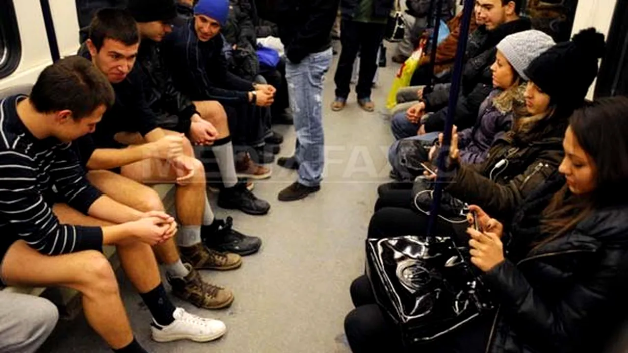 No Pants Subway Ride 2016: Bucureştenii, invitaţi să meargă astăzi cu metroul, fără pantaloni