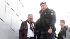 Judecătorul ieşean Dan Anton ar fi promis că intervine la Vlad Filat pentru oameni de afaceri - FOTO