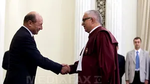 Băsescu: Mă bucur că CC nu constată nicio abatere a preşedintelui care să justifice suspendarea
