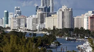 Cele 1.429 de oraşe care ar putea fi distruse de creşterea nivelului apelor - FOTO