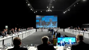 Reuniune a miniştrilor de Finanţe ai UE, fără rezultate concrete. Nu s-a reuşit prezentarea vreunei idei noi de combatere a crizei